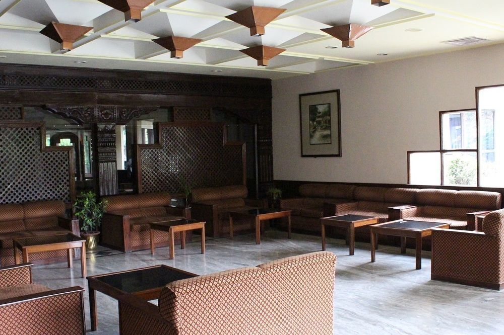 Hotel Nirvana Bhairāhawā Extérieur photo