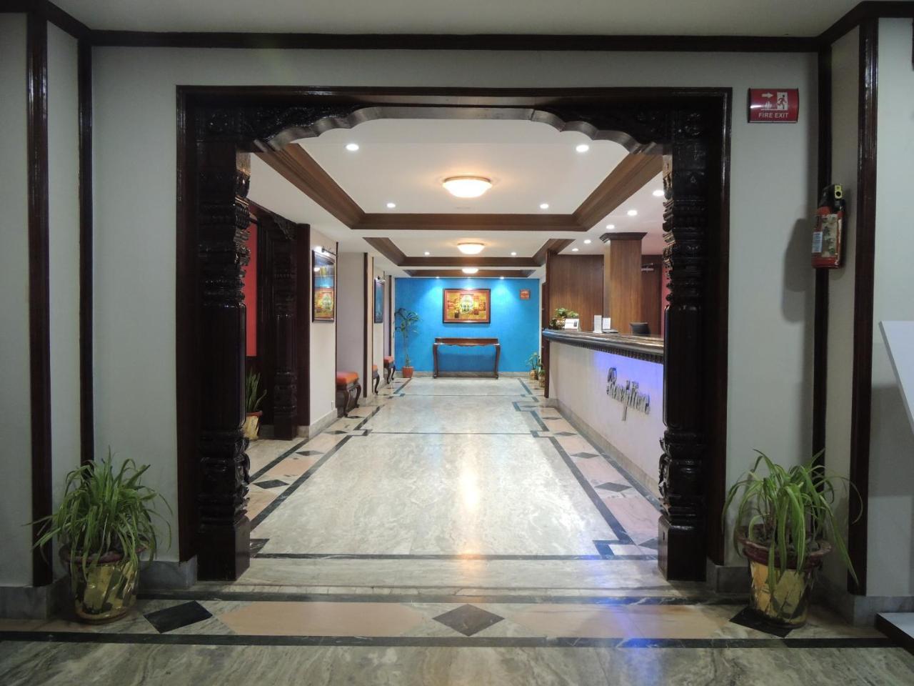Hotel Nirvana Bhairāhawā Extérieur photo
