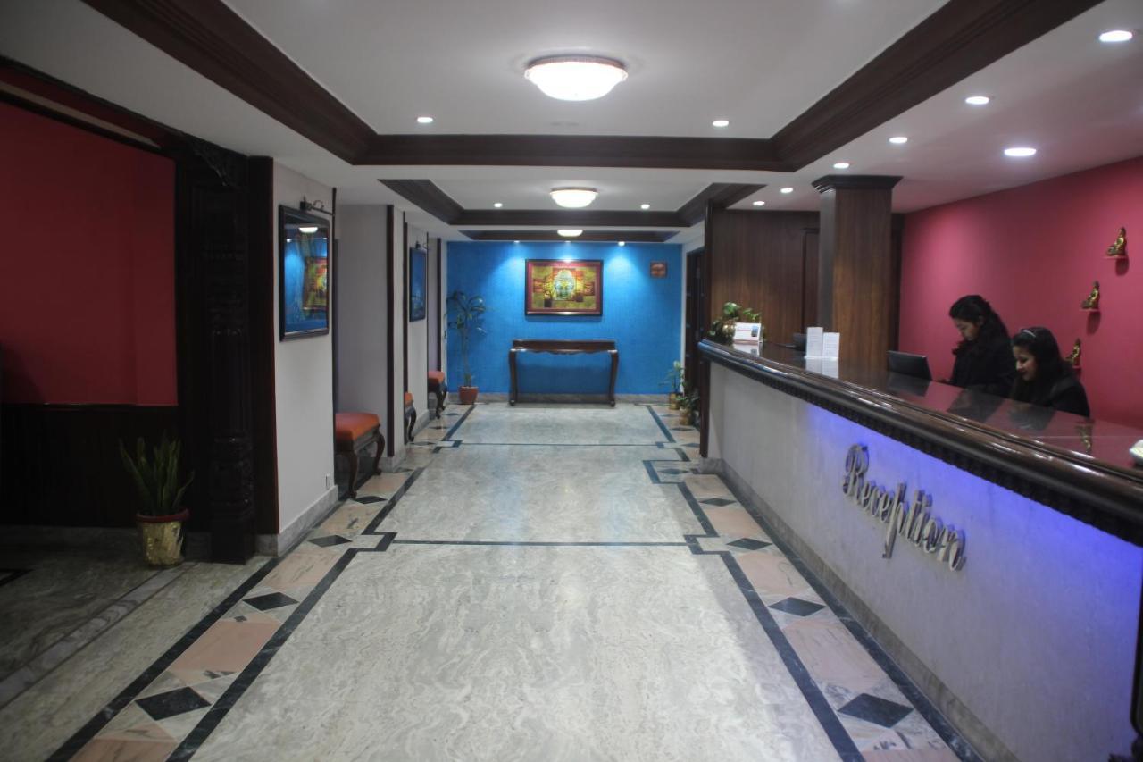 Hotel Nirvana Bhairāhawā Extérieur photo