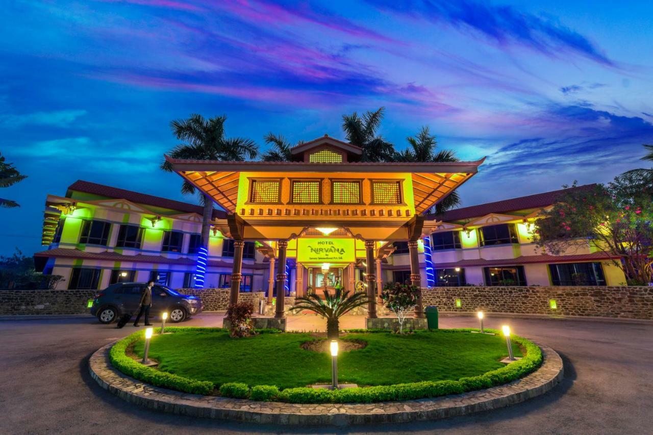 Hotel Nirvana Bhairāhawā Extérieur photo