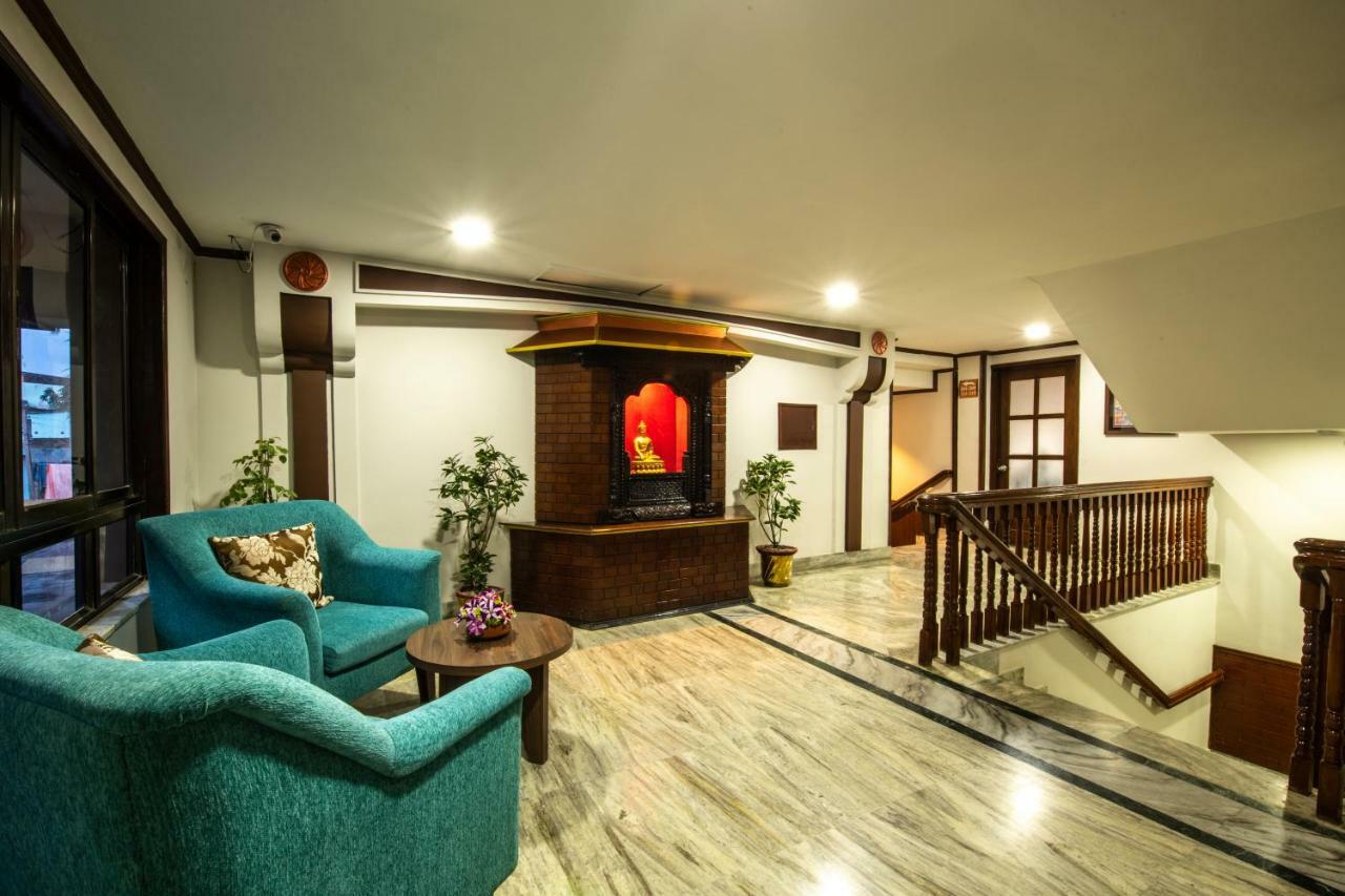 Hotel Nirvana Bhairāhawā Extérieur photo