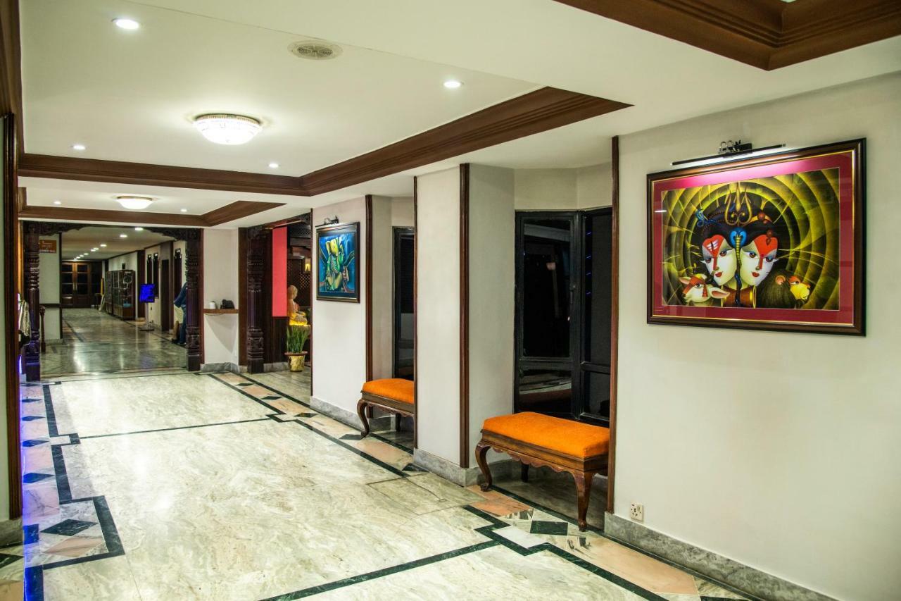 Hotel Nirvana Bhairāhawā Extérieur photo